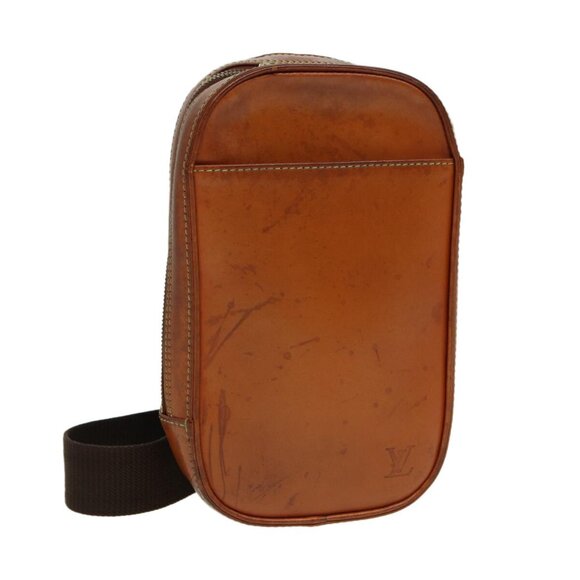 LOUIS VUITTON Nomad Pochette Gange Shoulder Bag Beige LV Auth - Picture 2 of 16